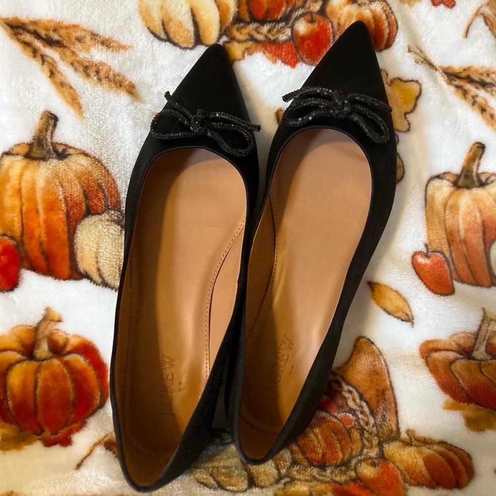 J.Crew pointy toe bow flats, size 7